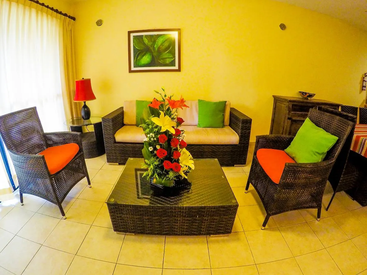 *** Apartahotel Nautibeach Beach Front Condos In North Beach Isla Mujeres México